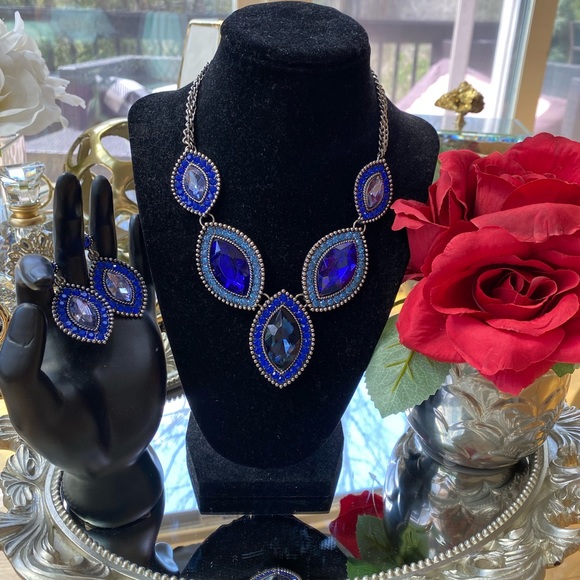 Faux Blue Rhinestone Costume Jewelry - Picture 5 of 8